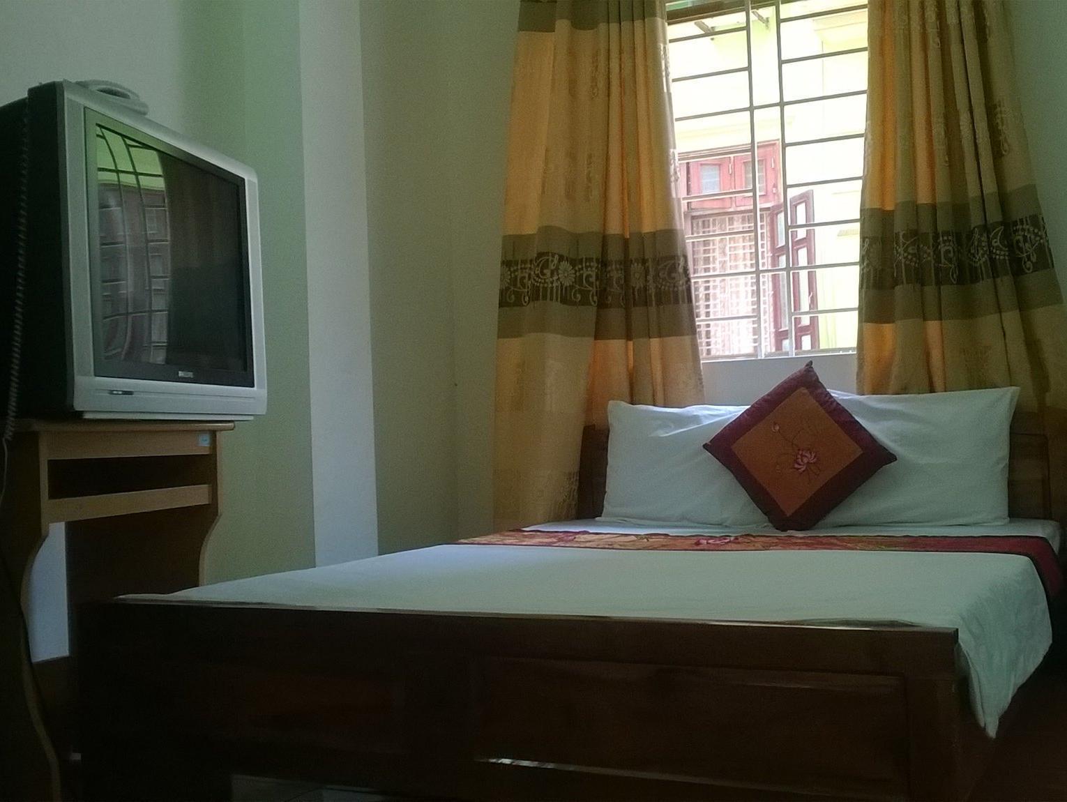 Huong Sen Hotel 2 Hanoi Exterior photo